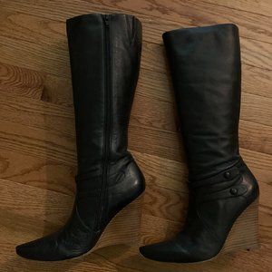 Fabulous Black Leather Kenneth Cole Wedge Boots